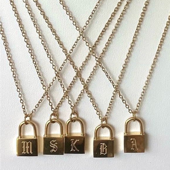 🌸Initial Padlock Necklace Stainless Steel - Picture 1 of 7